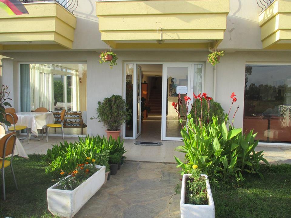 Mandarin Beach Otel Ґумулдур Екстер'єр фото