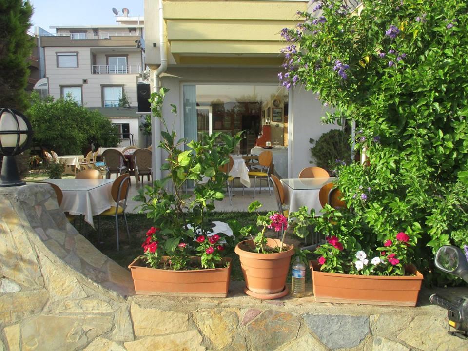 Mandarin Beach Otel Ґумулдур Екстер'єр фото