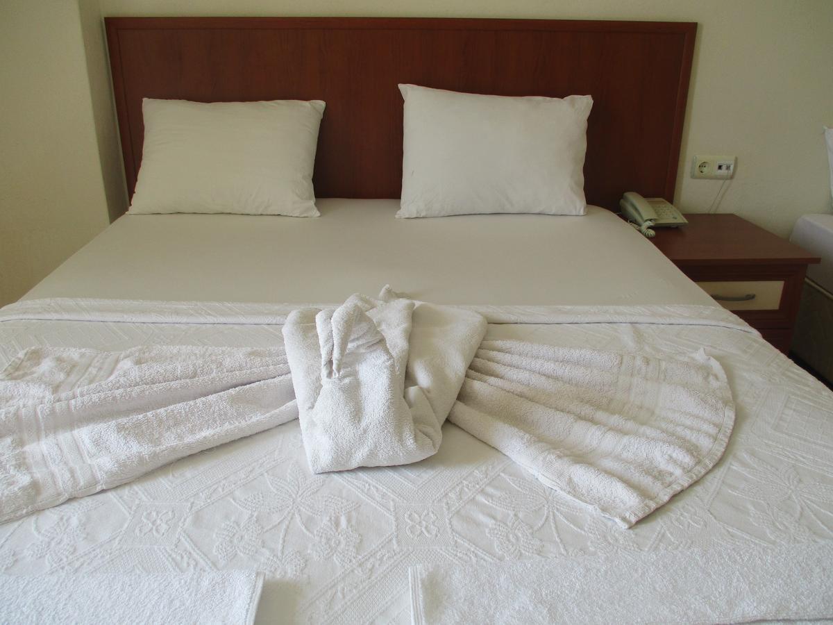 Mandarin Beach Otel Ґумулдур Екстер'єр фото
